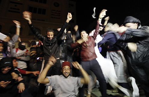 FORME PROTESTA I ZABAVE: Harlem šejk u Egiptu...