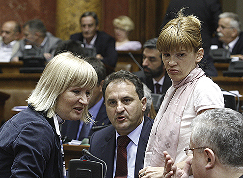 VLADAJUĆA VEĆINA PROTIV ZAŠTITNIKA GRAĐANA: Nada Kolundžija. Aleksandar Vlahović, Jelena Trivan i...