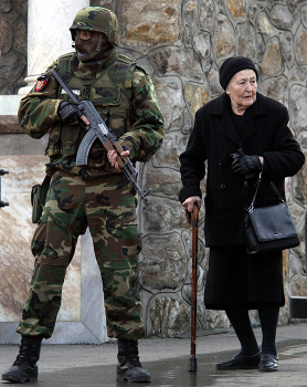 klikni za uvećanje MAJKA ŽELJKA RAŽNATOVIĆA ARKANA: Slavka Ražnatović<br><br>foto: reuters