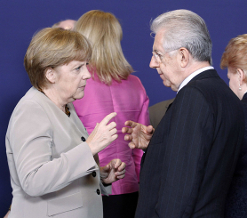 klikni za uvećanje DANI NEMAČKIH PORAZA: Kancelarka Angela Merkel i šef italijanske vlade Mario Monti